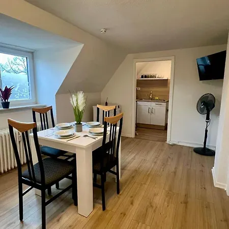 2,5-zimmer-dachgeschoss Monteurwohnung