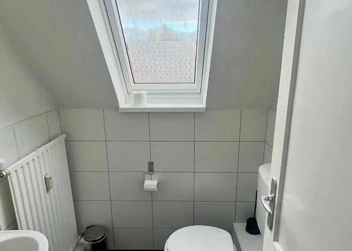 2,5-zimmer-dachgeschoss Monteurwohnung